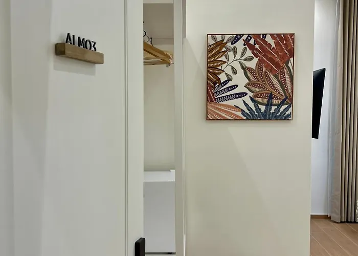 Maison Almo בית הארחה