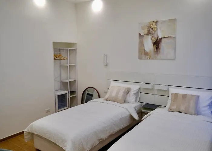 בית הארחה Maison Almo 4*