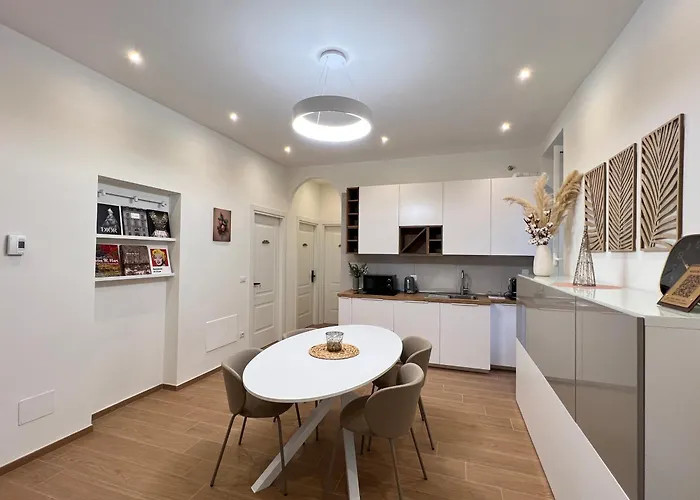 Maison Almo 4* רומא