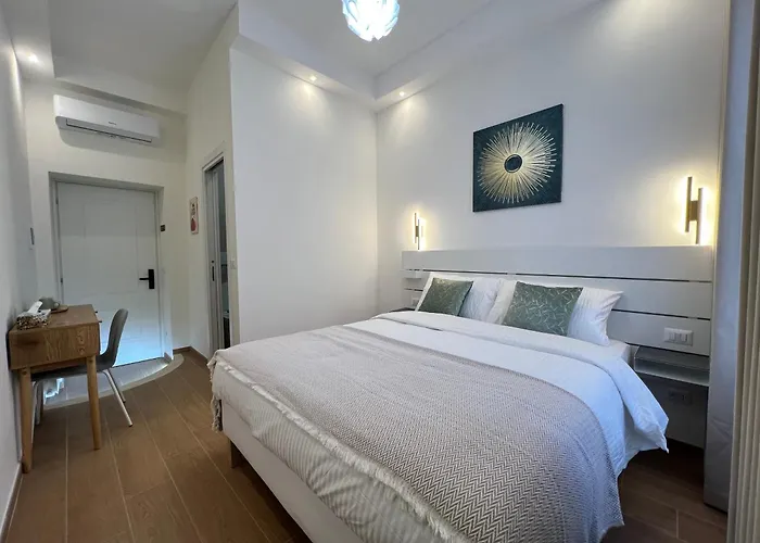 בית הארחה Maison Almo 4*